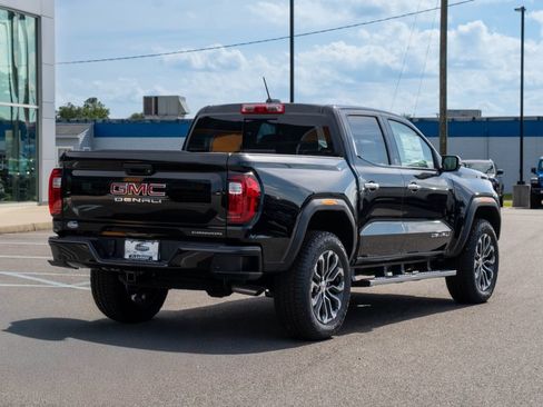 New 2026 GMC Canyon Denali AWD/4WD image 7