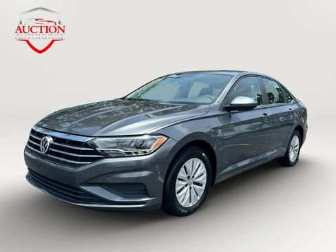 Used 2019 Volkswagen Jetta S w/ Driver Assistance Package FWD image 1