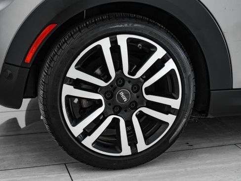 Used 2019 MINI Cooper S image 44