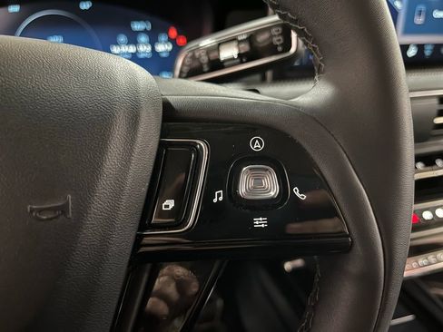 Used 2023 Lincoln Corsair AWD w/ Equipment Group 101A image 26