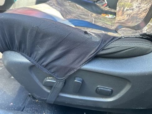 Used 2019 Nissan Rogue SV image 7