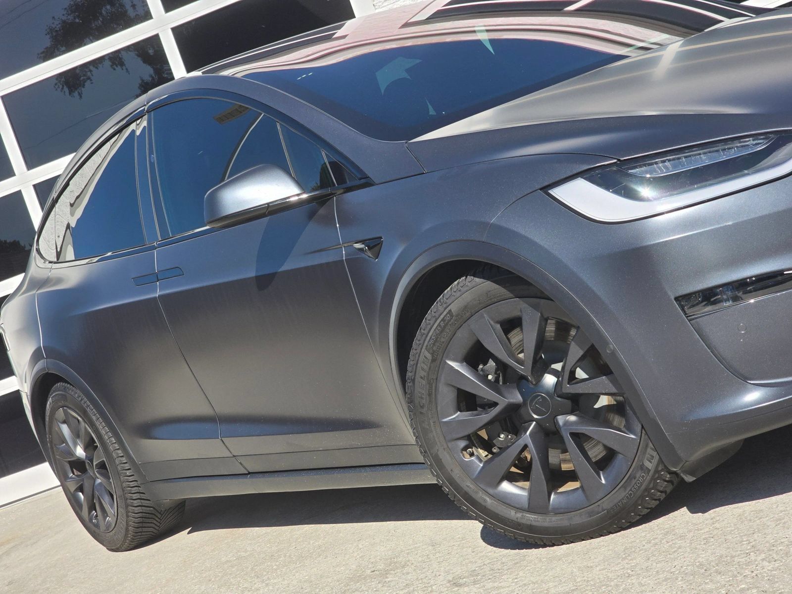 Used 2023 Tesla Model X AWD/4WD image 12