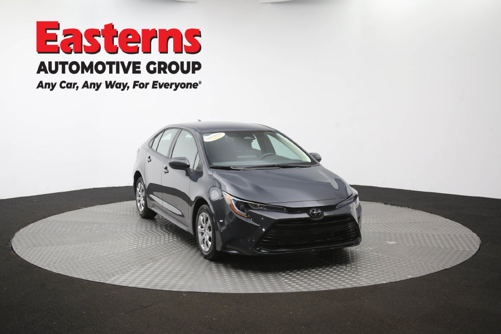 Used 2026 Toyota Corolla LE FWD image 52