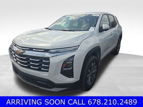 Used 2026 Chevrolet Equinox LT FWD image 1