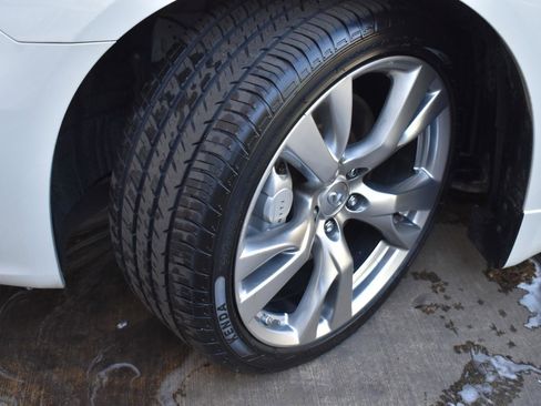 Used 2017 INFINITI Q70 L 3.7 w/ Deluxe Touring Package image 50