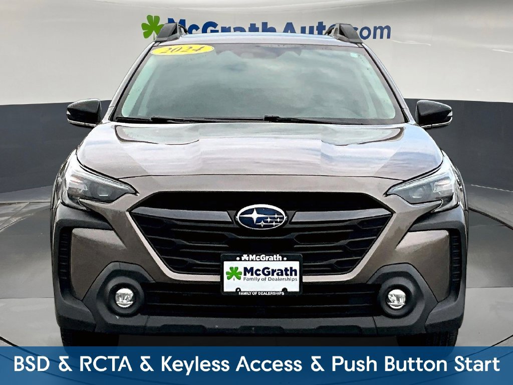 Used 2024 Subaru Outback Premium AWD/4WD image 2