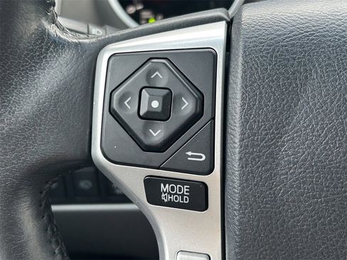 Used 2015 Toyota Sequoia Platinum image 51