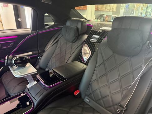 Used 2026 Mercedes-Benz Maybach S 580 4MATIC image 43