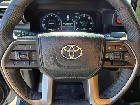 Certified 2024 Toyota Tacoma TRD Sport w/ TRD Sport Upgrade Package image 19