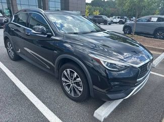 Used 2018 INFINITI QX30 AWD video 2