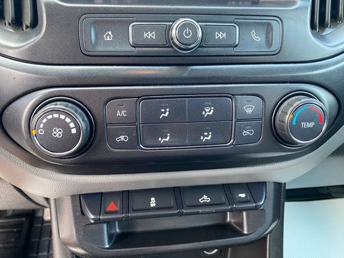 Used 2020 Chevrolet Colorado W/T w/ WT Convenience Package AWD/4WD image 27