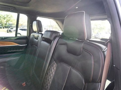 Used 2022 Jeep Grand Cherokee Summit image 26