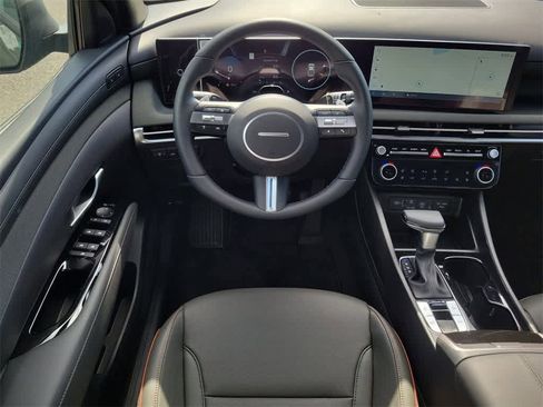 New 2025 Hyundai Santa Cruz Limited image 16