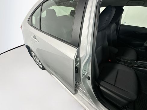 Certified 2025 Toyota Corolla LE FWD image 27