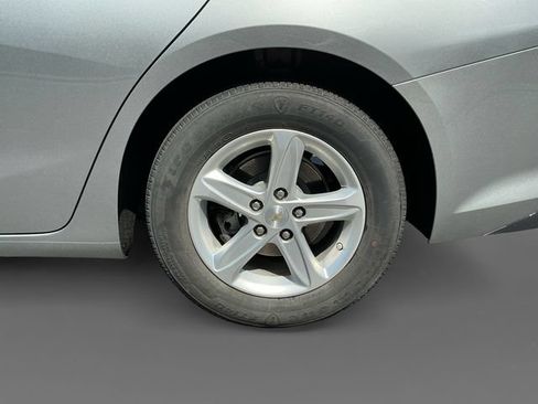 Used 2023 Chevrolet Malibu LT FWD image 15