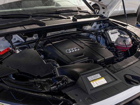 Used 2025 Audi Q5 2.0T Premium image 35