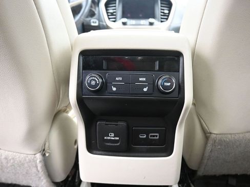 Used 2020 GMC Acadia Denali w/ Trailering Package image 46