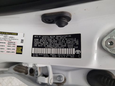 Used 2022 Toyota Corolla LE image 33