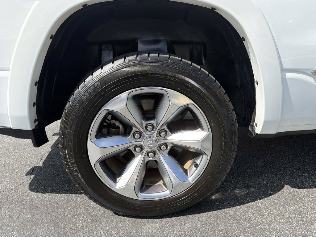 Used 2022 RAM 1500 Limited RWD image 19