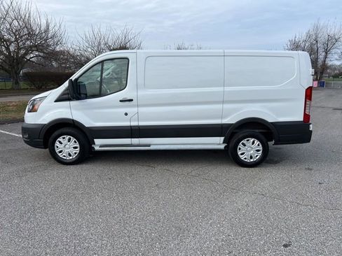Used 2024 Ford Transit 250 Low Roof w/ Exterior Upgrade Package image 5