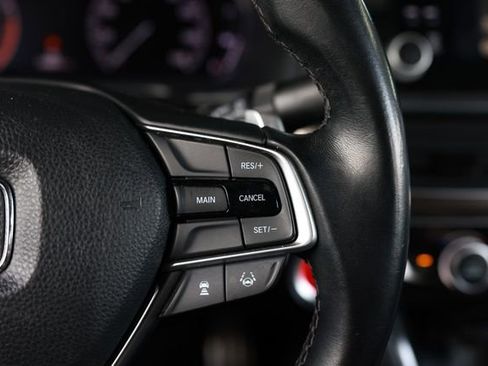 Used 2018 Honda Accord Sport image 30