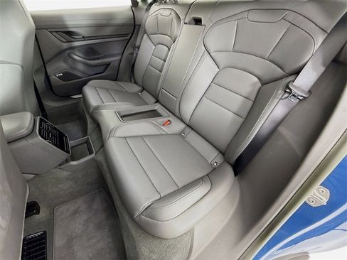 Used 2023 Porsche Taycan 4S image 24