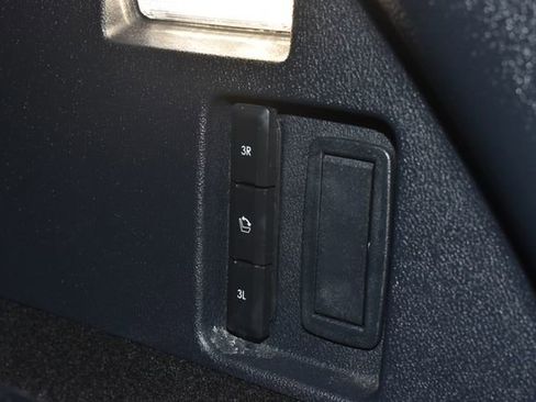 Used 2025 Lincoln Aviator Reserve image 35