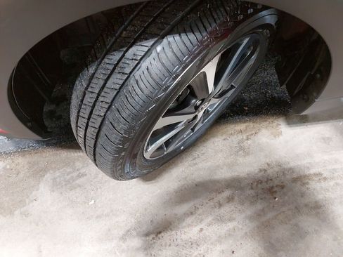 Used 2018 Toyota Prius C Four image 32