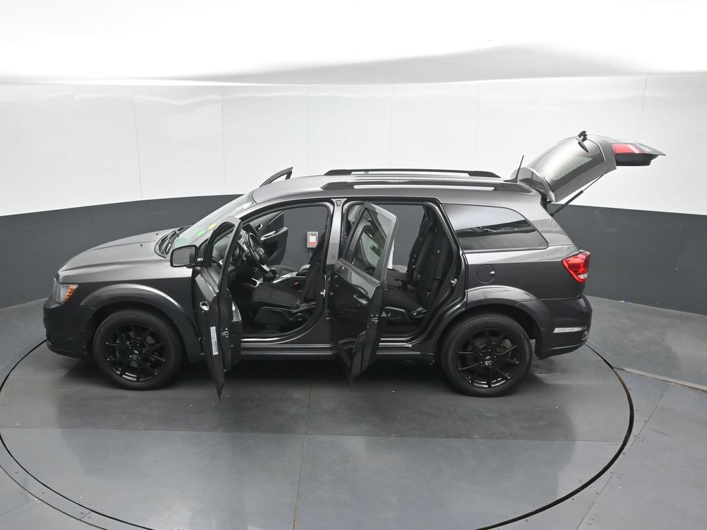 Used 2019 Dodge Journey SE w/ Connectivity Group FWD image 51