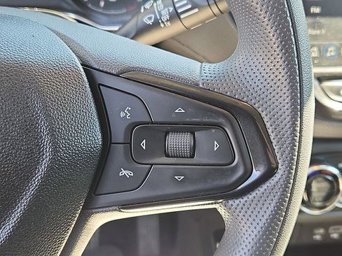 Certified 2021 Chevrolet TrailBlazer LT w/ Convenience Package image 21