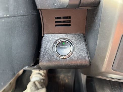 Used 2020 Ford Expedition Max XLT w/ Equipment Group 202A image 41