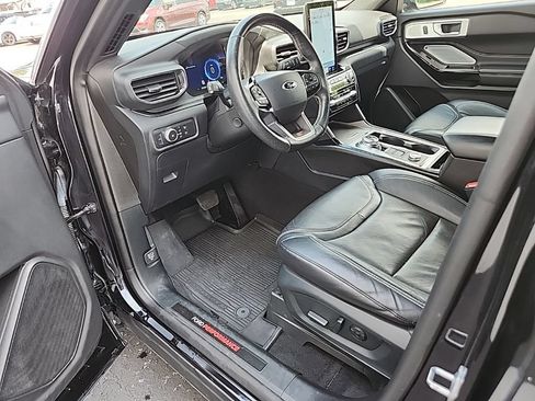 Used 2021 Ford Explorer ST w/ Equipment Group 401A AWD/4WD image 30