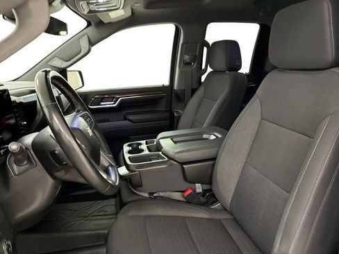 Used 2023 Chevrolet Silverado 1500 LT image 12
