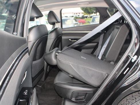 Used 2024 Hyundai Tucson Limited AWD/4WD image 16
