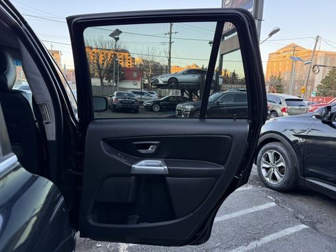 Used 2004 Volvo XC90 2.5T image 13