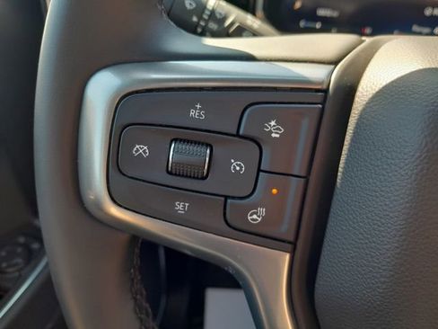 Used 2026 Chevrolet Silverado 1500 LT AWD/4WD image 14