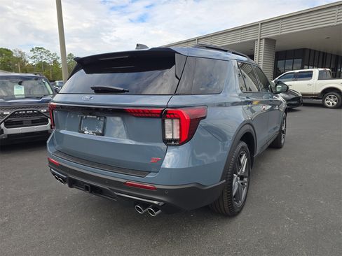 New 2026 Ford Explorer ST w/ Sun And Sound Package image 4