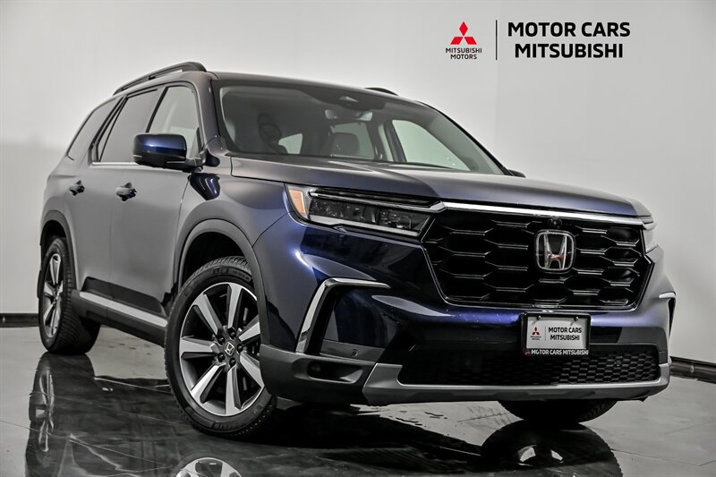 Used 2023 Honda Pilot Elite image 1