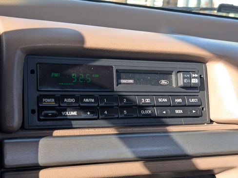 Used 1995 Ford F150 XL image 21