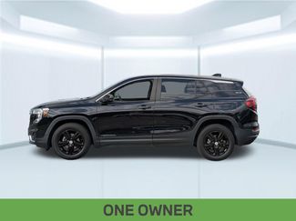Used 2023 GMC Terrain SLE FWD video 2