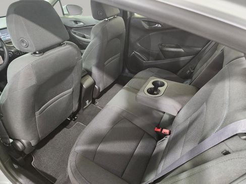 Used 2017 Chevrolet Cruze LT image 23