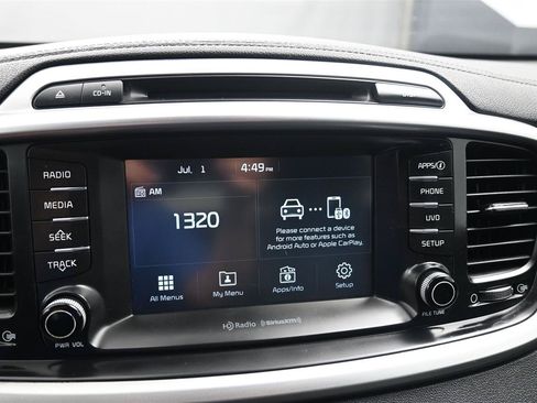 Used 2018 Kia Sorento AWD image 13