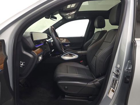 Used 2025 Mercedes-Benz GLE 350 4MATIC image 5