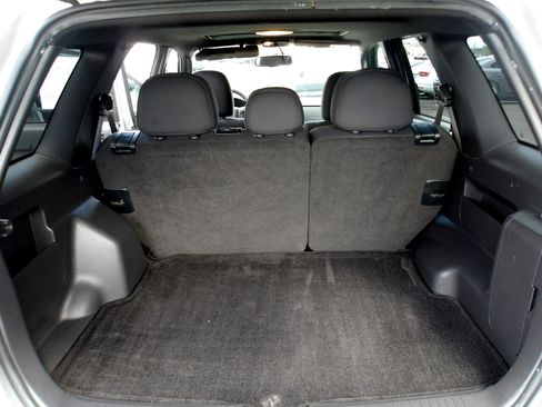 Used 2012 Ford Escape XLT image 11