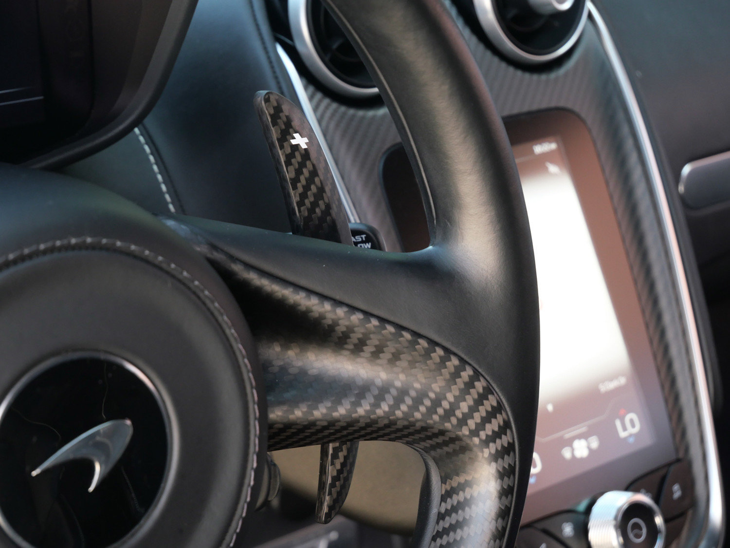 Used 2023 McLaren GT RWD image 12