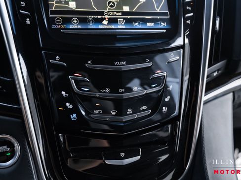 Used 2019 Cadillac Escalade Platinum image 24