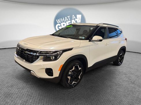 Certified 2025 Kia Seltos S AWD/4WD image 8