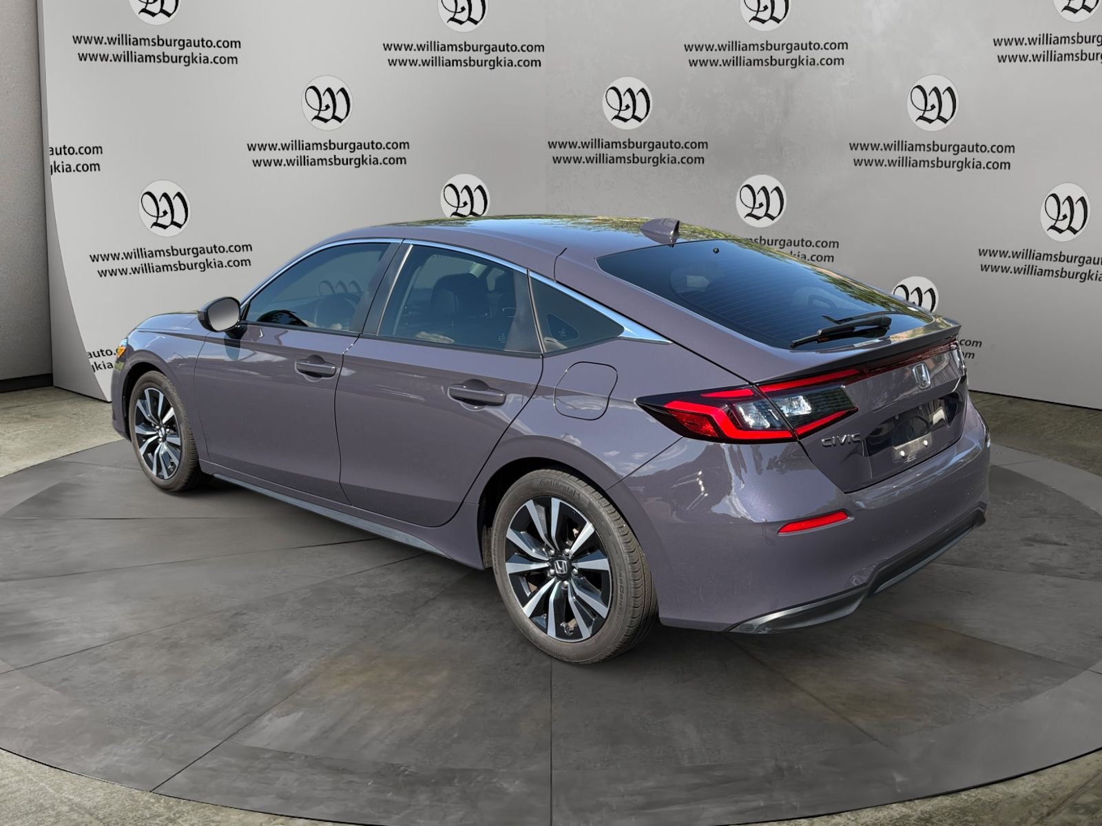 Used 2023 Honda Civic EX-L image 3