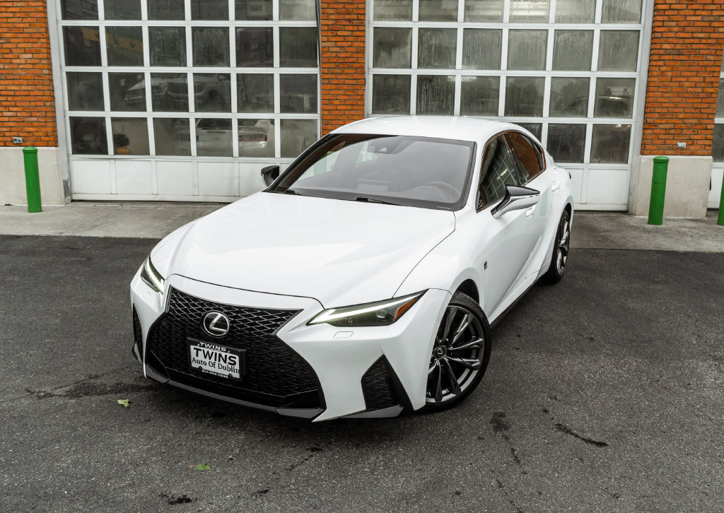 Used 2022 Lexus IS 300 F Sport AWD/4WD image 2