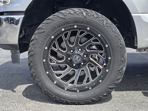 Used 2020 Ford F150 XLT image 10